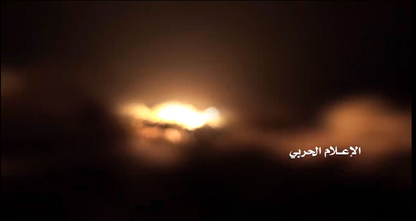 جيزان ــ إطلاق 4 صواريخ نوع زلزال 1 على تجمعات الجيش السعودي ومرتزقته غربي موقع السديس