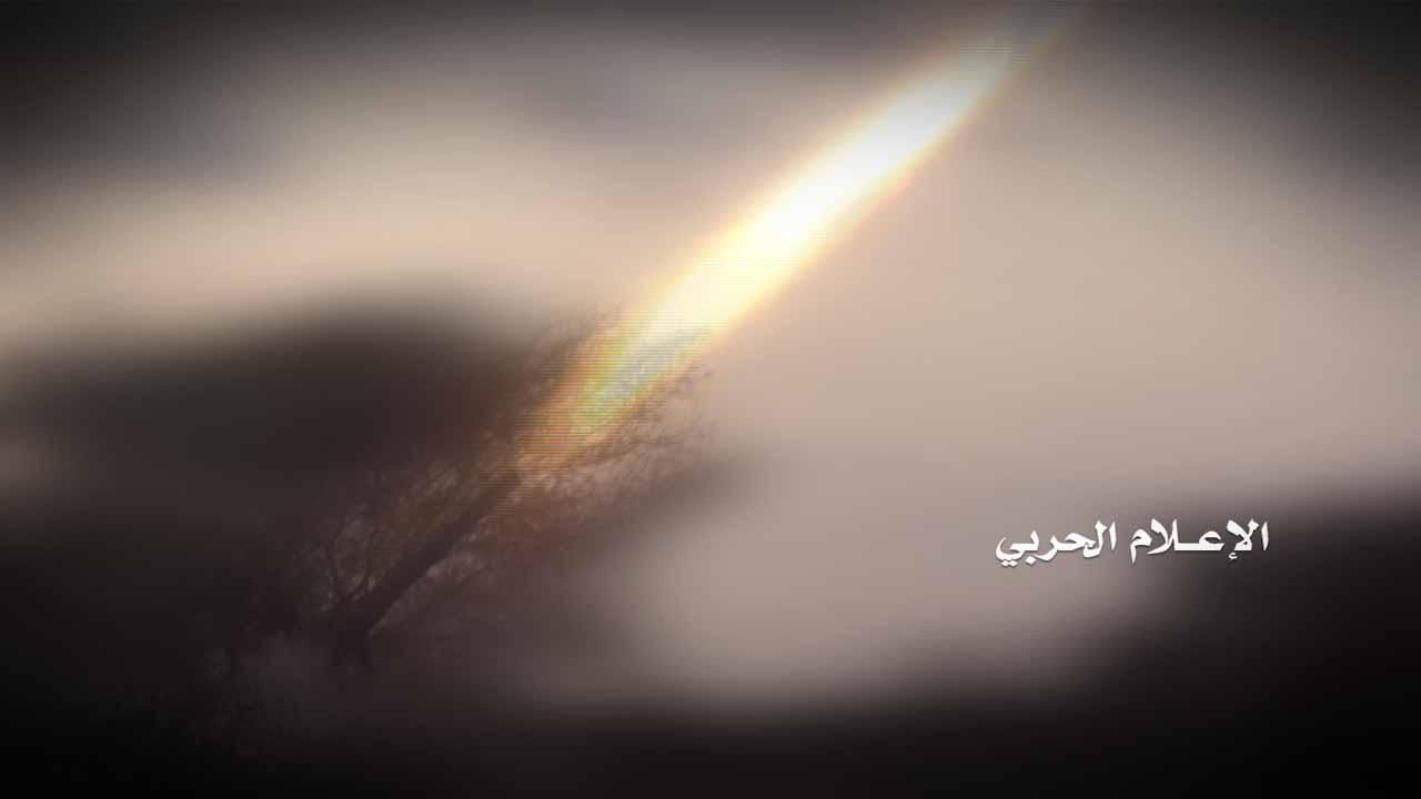 جيزان – اطلاق صلية من صواريخ الكاتيوشا على تجمعات الجيش السعودي ومرتزقته بالموسم