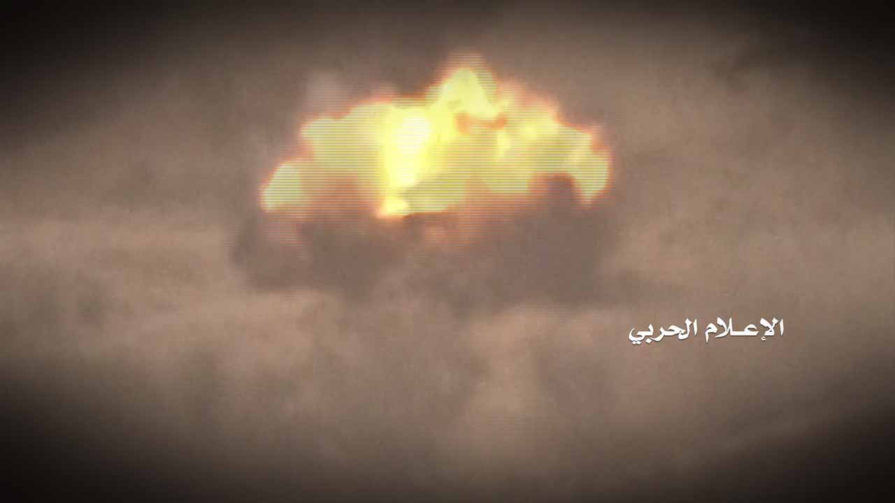 جيزان – تدمير طقم محمل بمرتزقة الجيش السعودي بصاروخ موجه شرقي موقع الدود