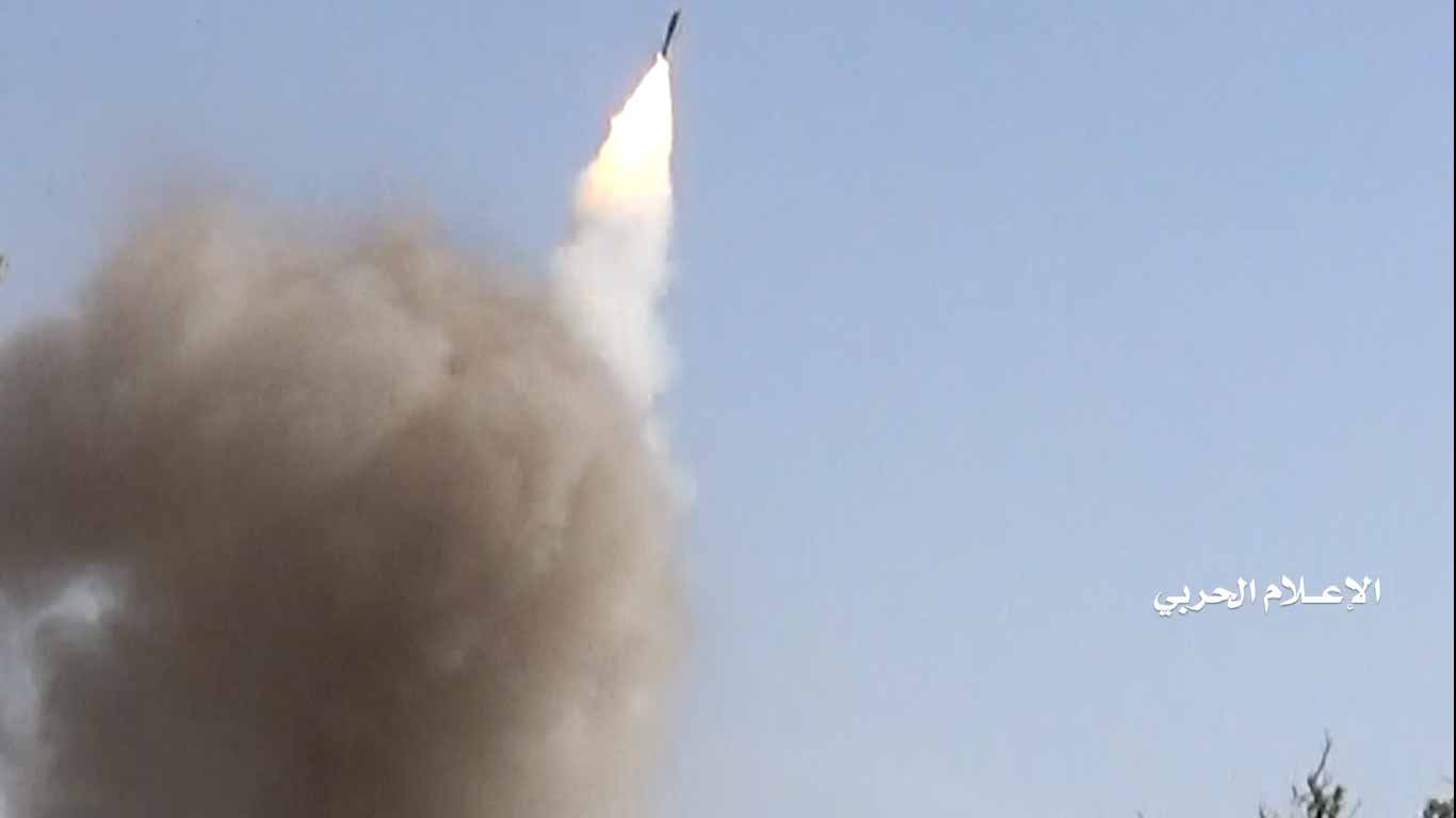 عسير  – اطلاق 11 صاروخ زلزال1 على تجمعات المنافقين في ابواب الحديد وقبالة منفذ علب