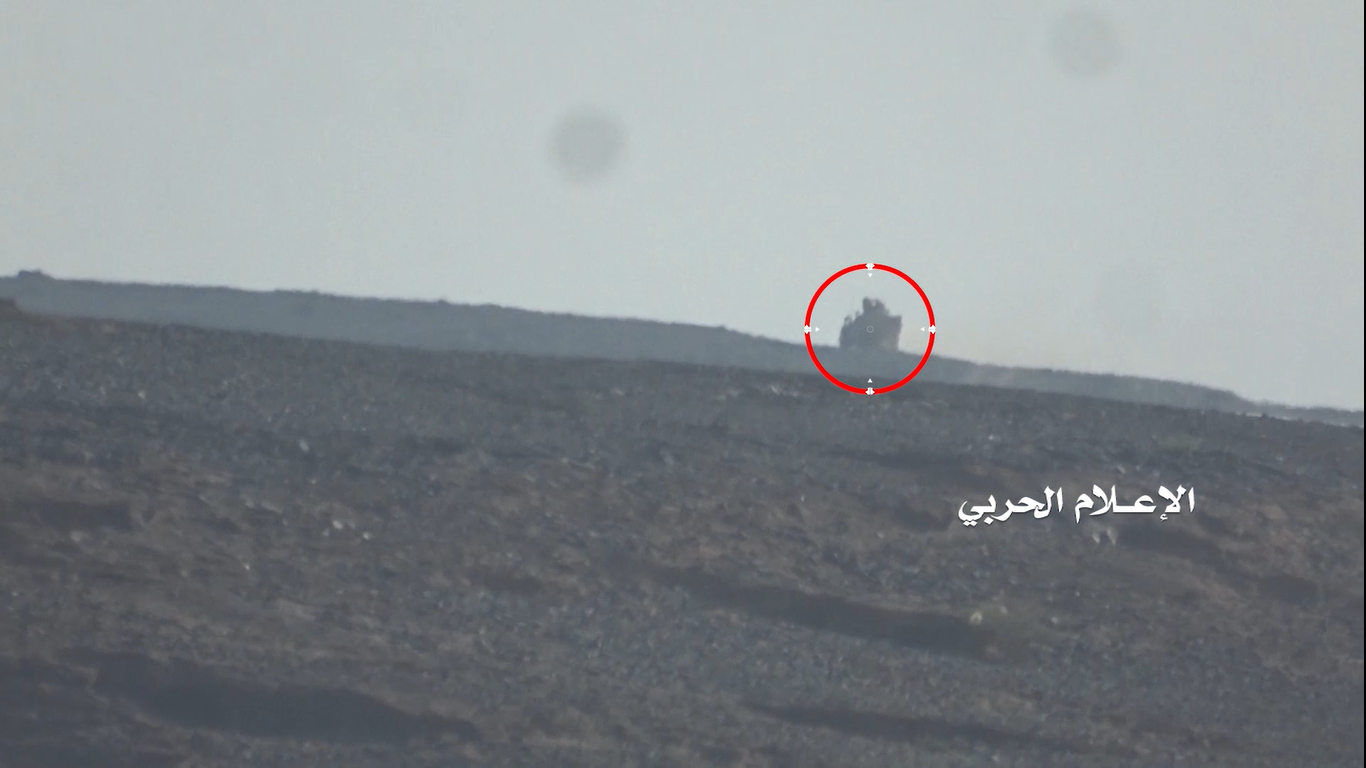 نجران – مشاهد تدمير مدرعة للجيش السعودي بصاروخ موجه غربي السديس