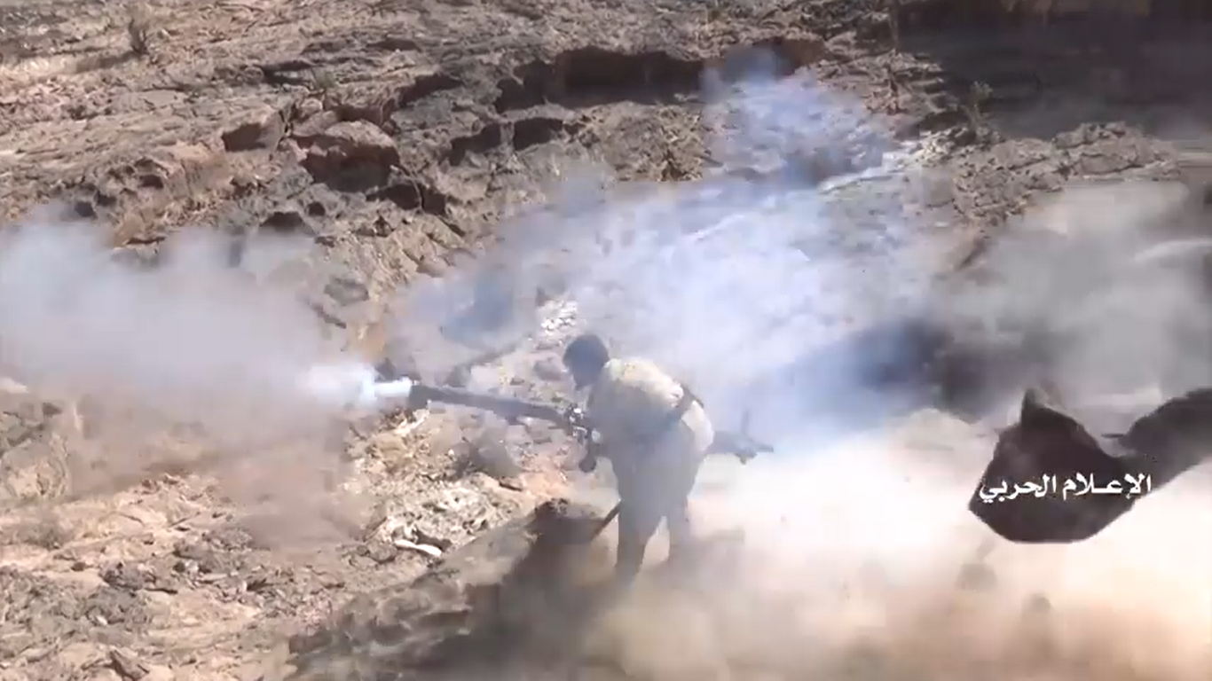 نجران_إستهداف_مواقع_وتحصينات_المرتزقة_بعدد_من_قذايف_الم_135