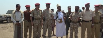 الحديدة ــ زيارة عيدية من الأستاذ خالد المداني اللى جبهة الجبلية.mp4_snapshot_07.35_[2023.07.05_20.31.50]