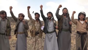 البيضاء- رسائل المجاهدين من جبهة مسورة بمناسبة ذكرى استشهاد الامام زيد بن علي .mp4_snapshot_01.54_[2023.08.13_16.32.48]