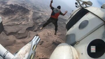 تخرج دفعة من الحرس الجمهوري في المنطقة العسكرية المركزية.mp4_snapshot_22.33_[2023.08.06_21.25.19]