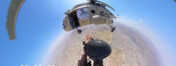 الانزال المظلي في عرض عيد الثورة 21 سبتمبر 2023م.mp4_snapshot_00.25_[2023.09.21_16.47.42]