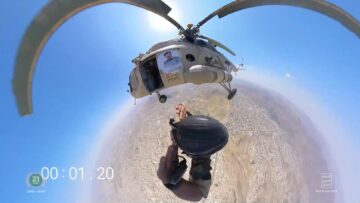 الانزال المظلي في عرض عيد الثورة 21 سبتمبر 2023م.mp4_snapshot_00.25_[2023.09.21_16.47.42]