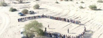 الجوف – زيارة عيدية لقبائل بني حشيش للمجاهدين المرابطين في جبهة الجدفر.mp4_snapshot_04.14.400