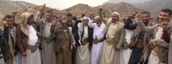 تعز – مقابلات وزيارات عيدية للمجاهدين المرابطين في جبهتي الكدحة والستين.mp4_snapshot_00.00.000