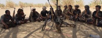 مأرب – اجواء يوم الولاية ورسائل المجاهدين المرابطين في جبهة رغوان بمناسبة عيد الغدير.mp4_snapshot_04.04.434