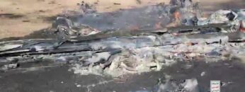 حطام الطائرة الأمريكية ام كيو ناين التي اسقطتها الدفاعات الجوية في اجواء محافظة الجوف.mp4_snapshot_00.43_[2025.04.09_16.59.32]