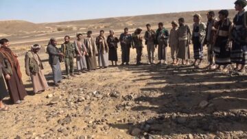 مأرب ـ مقابلات ورسائل المرابطين في جبهات مدغل بمناسبة عيد الفطر المبارك.mp4_snapshot_00.43_[2025-04-04_01.41.27]